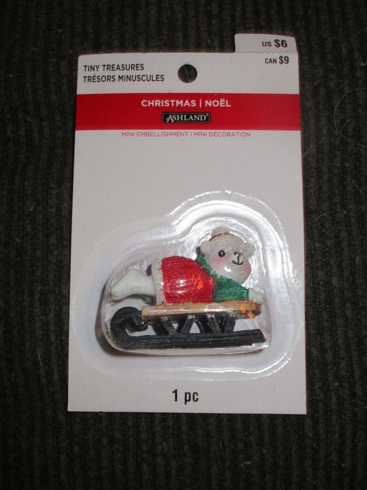 Ashland 2018 Christmas Tiny Treasures Polar Bear Cub on Sled Figurine
