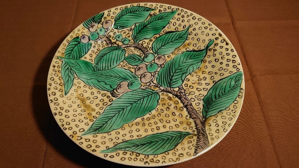 Japanese Kutani Ware Old Wakasugi kiln loquat illustration antique Edo period Ao