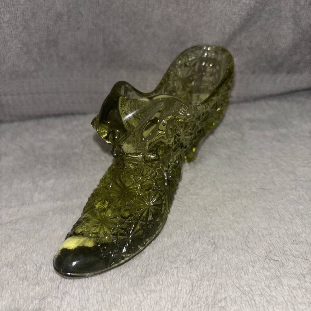 Vintage Fenton Art Glass Avocado Green Hobnail Cat Head Slipper Shoe