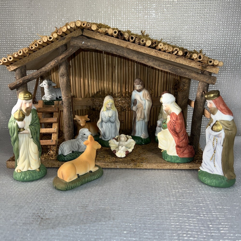 Sear 11 Pc. Hand Painted Porcelain Nativity Set Made in Taiwan  Christmas Vtg.