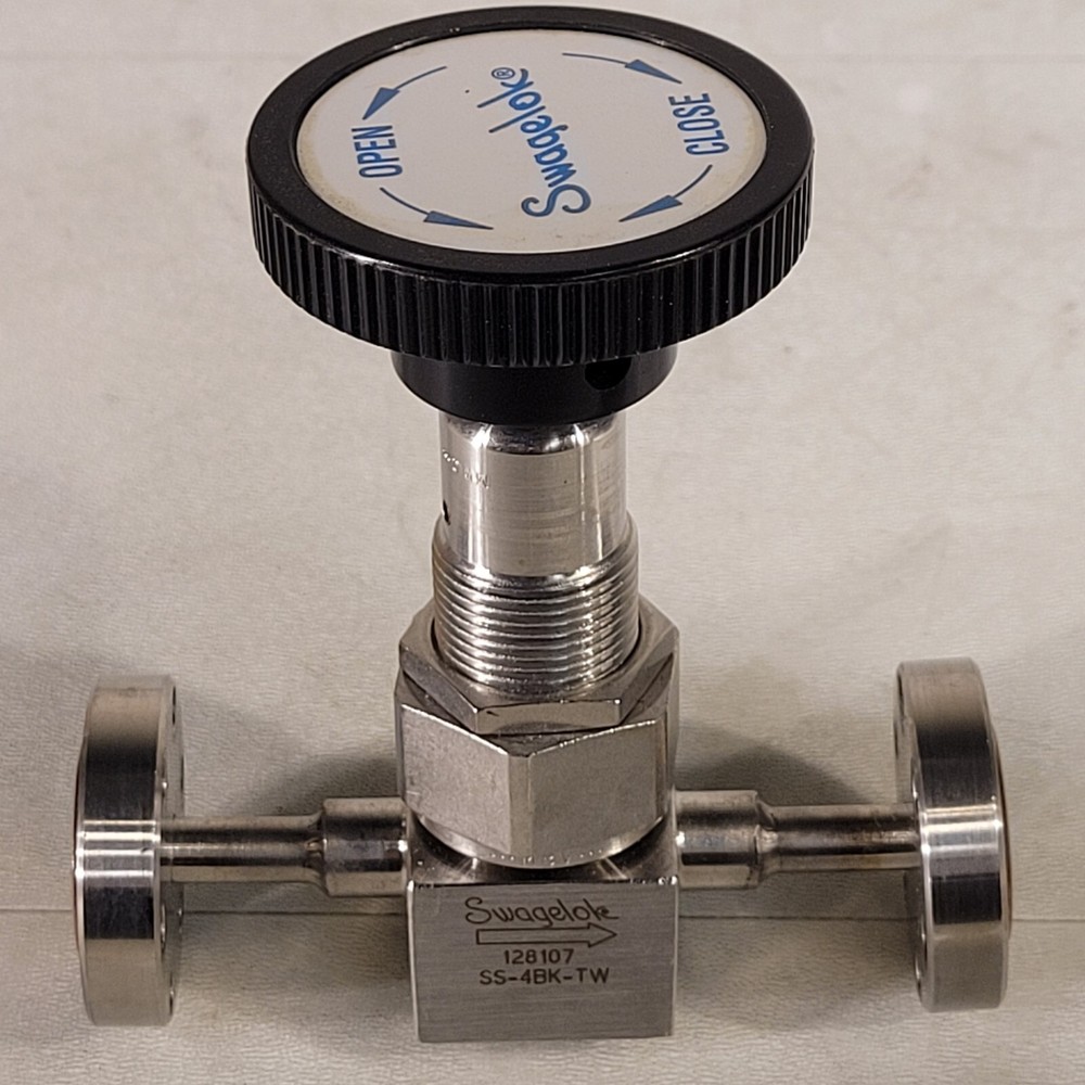 Swagelok SS-4BK-TW Needle Valve 1.33