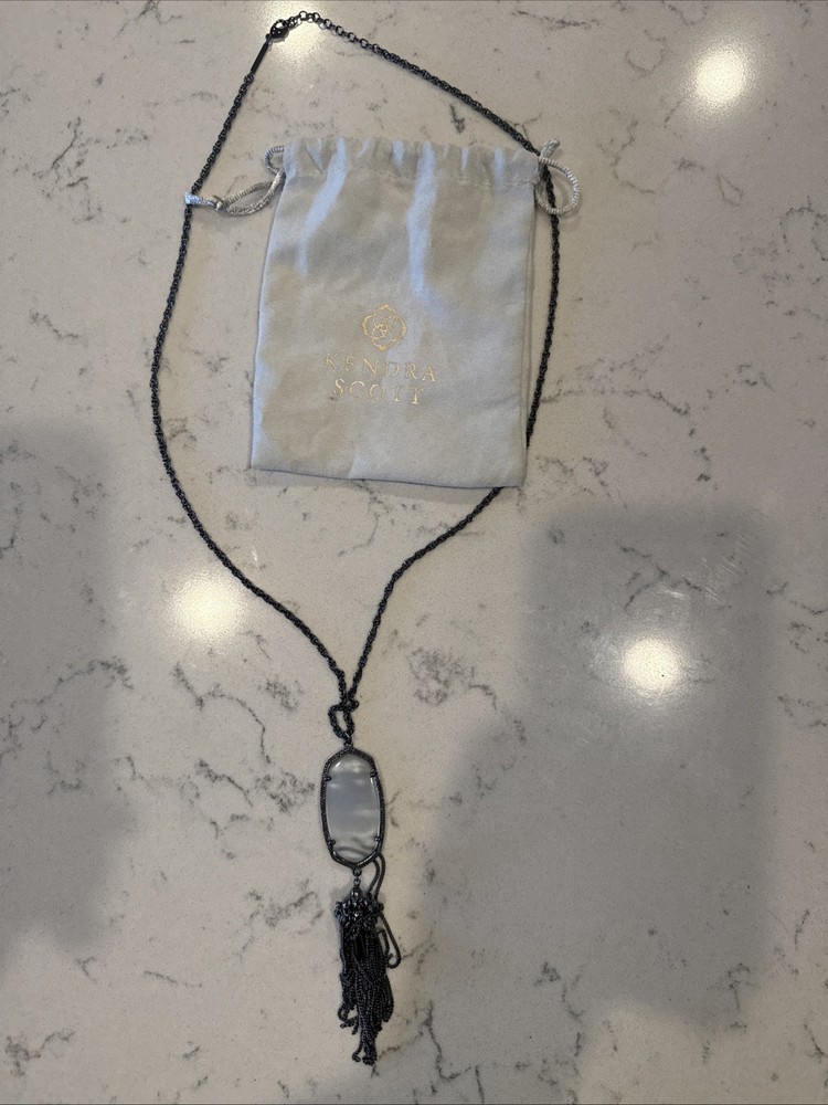 Kendra Scott Rayne White Shell Mother Of Pearl Tassel Pendant Gold Tone Necklace