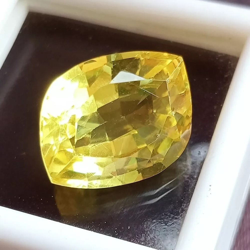 Natural Certified Fancy Yellow Sapphire Loose Gemstone 11-13 Ct