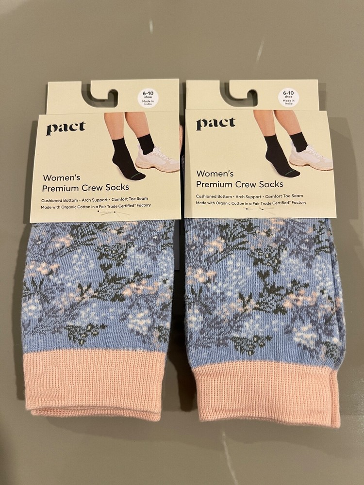 Pact  Women's  Premium Crew Socks 2 pair 6-10 shoe 78% Organic Cotton/20% Nylon