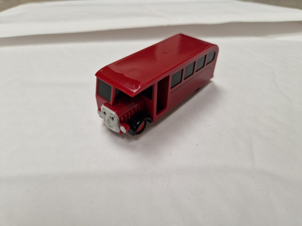 RARE DEAGOSTINI THOMAS & FRIENDS COLLECTION - BERTIE BUS TRAIN