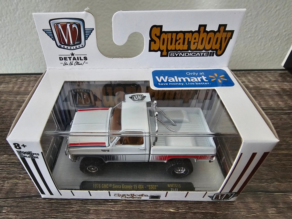 M2 Machines 1:64 Diecast 1976 GMC Sierra Grande 15 4x4 SS02 Squarebody