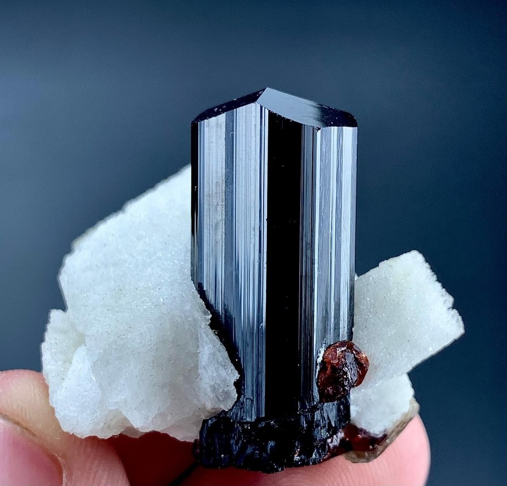 143 Carat Black Tourmaline Crystal With Garnet Specimen From Pakistan