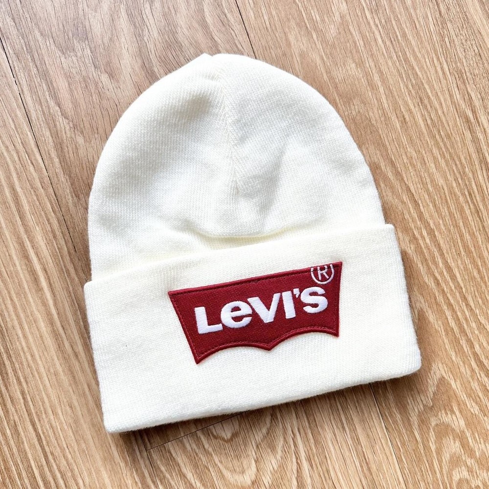 Levis Retro Cuffed Woolly Beanie Hat for Men and Women Winter Spellout Design