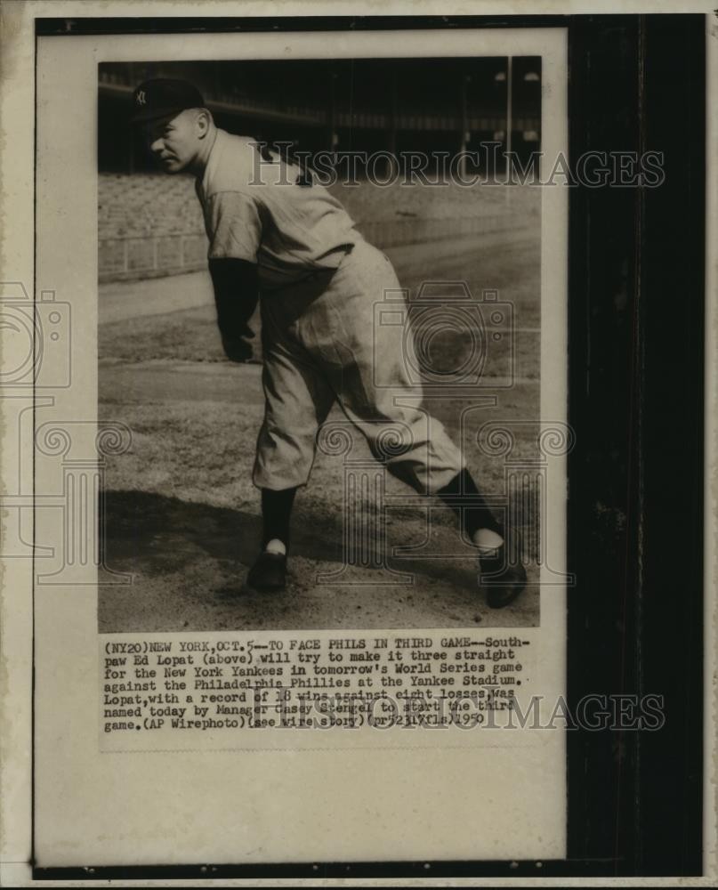 1950 Press Photo New York Yankee Left-Handed Baseball Pitcher Ed Lopat Warms Up