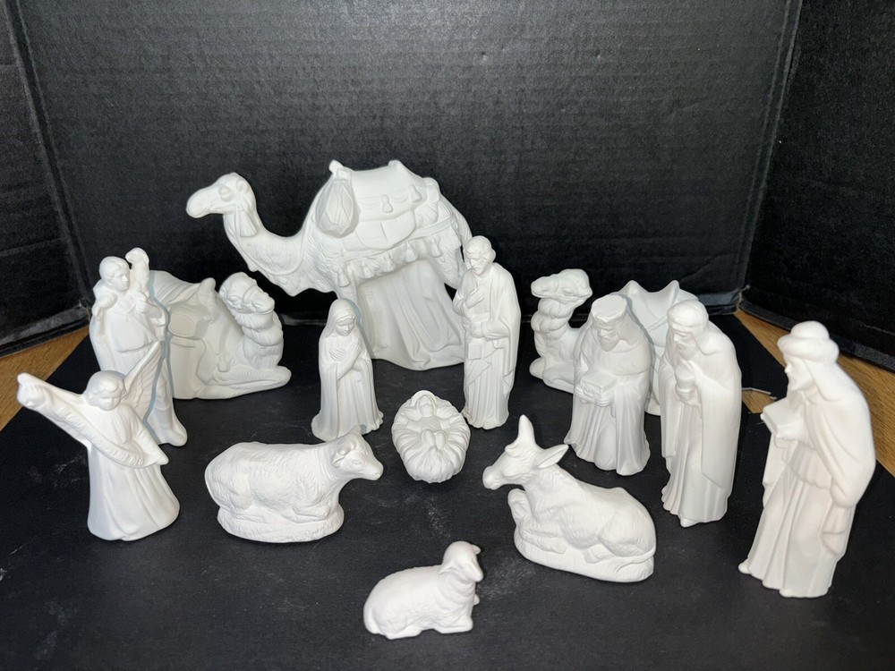 VINTAGE 14 Piece Ceramic Bisque Nativity Set -READY TO PAINT / EXCELLENT COND.