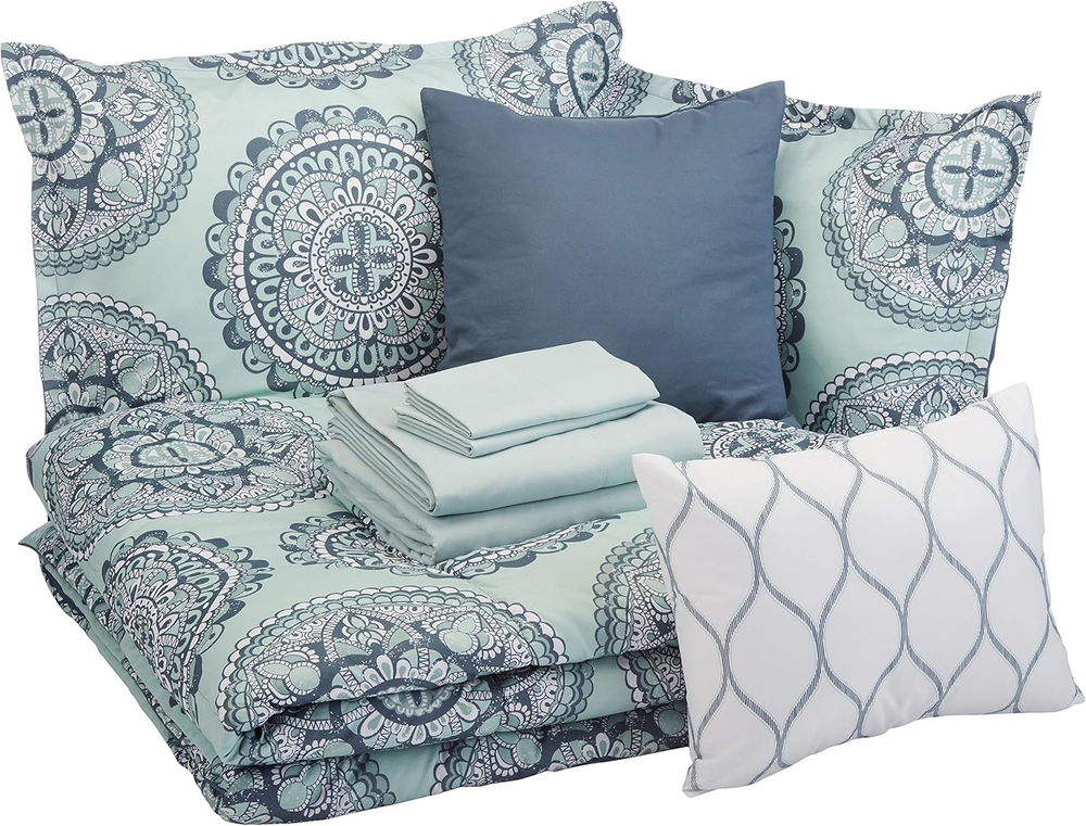 Queen Comforter Set, Soft Microfiber, Machine Washable, Sea Foam Medallion, 10-P