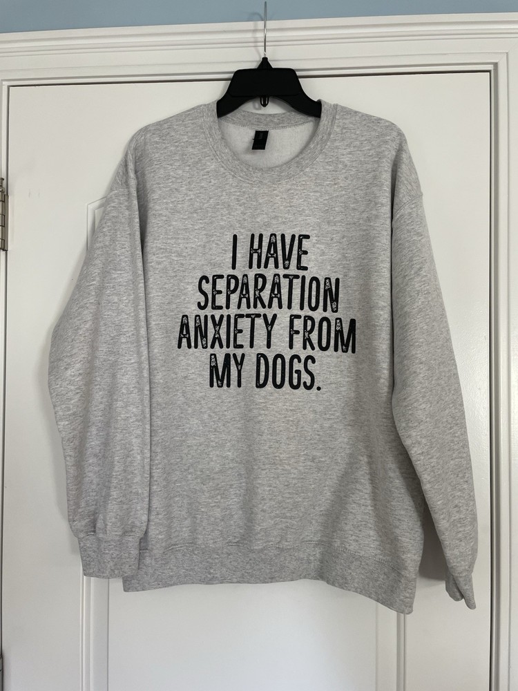 Gildan Brand Sweatshirt. Heavy Blend. Excellent Condition. Size Large.