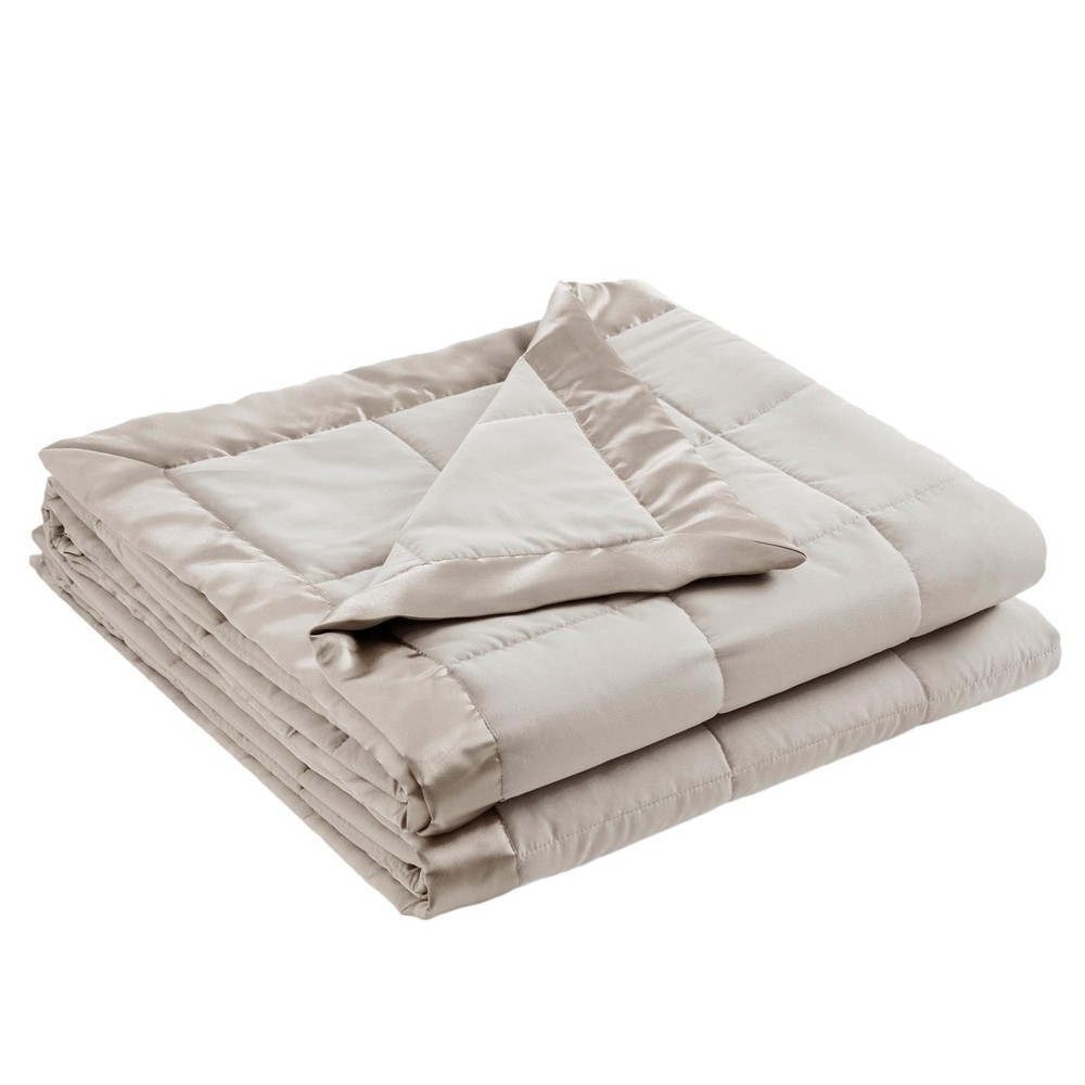 Windom Down Alternative Blanket with 3M Scotchgard Moisture Control  