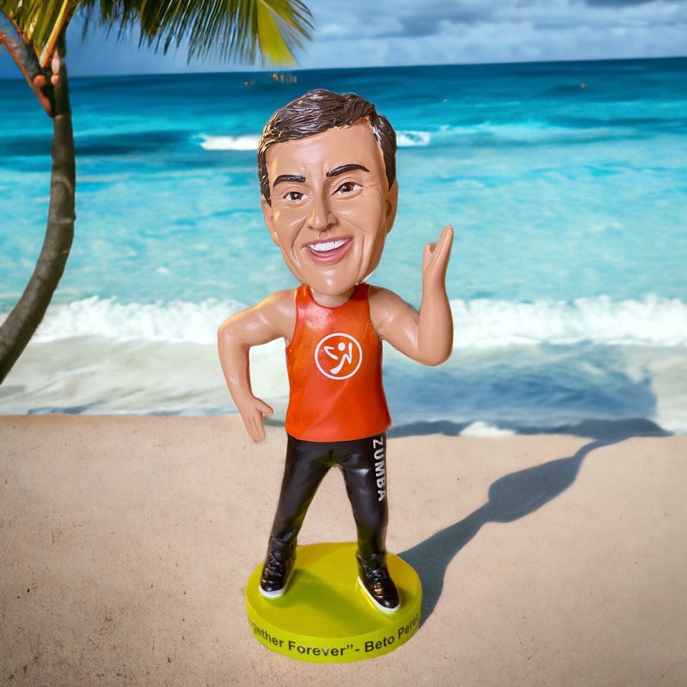 Новая из старых запасов эксклюзивная коллекционная качающаяся голова Zumba Fitness Beto Pérez 2019 Convention