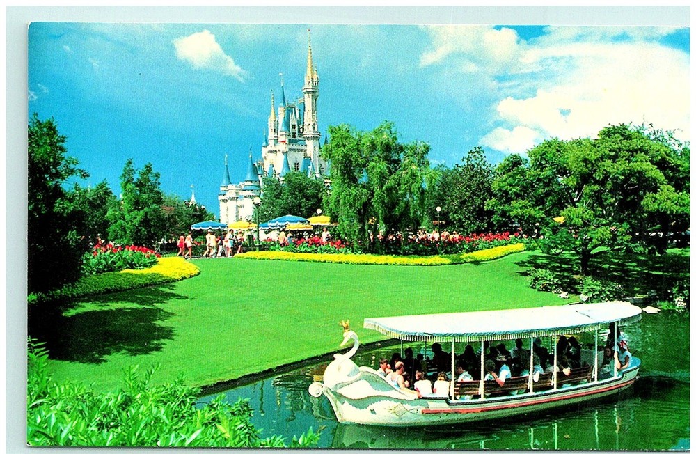 Disney World Orlando FL Swan Boats Vintage Postcard S03-5251