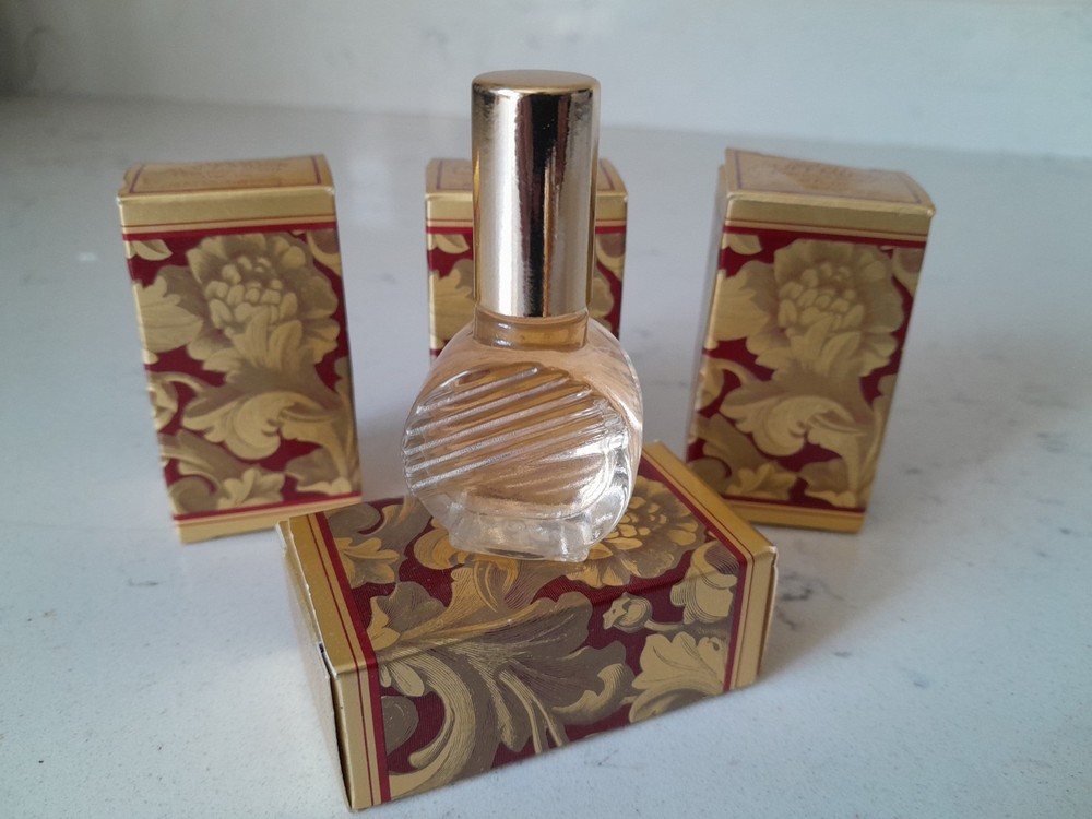 Vintage Avon Soft Musk Cologne Splash 4-Piece Set New In Box .33 fl oz