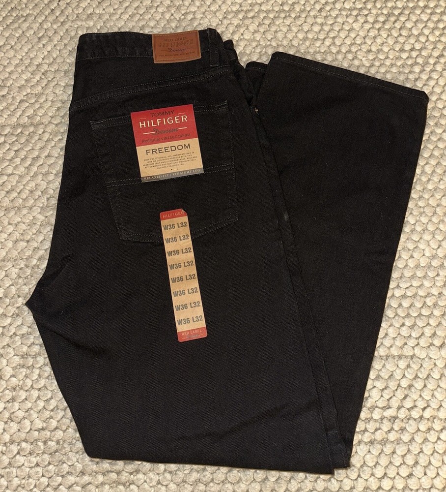 Tommy Hilfiger Men’s Freedom Relaxed Fit Black Denim Jeans 36x32