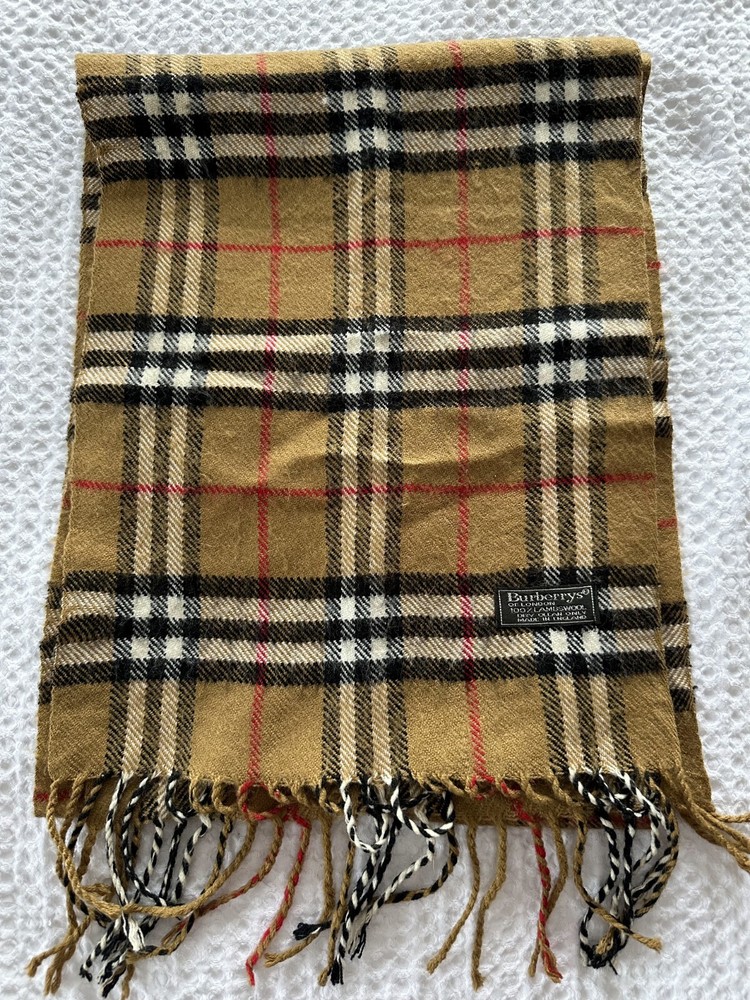 Vintage Burberry Cashmere Scarf in Classic Check One Size OS