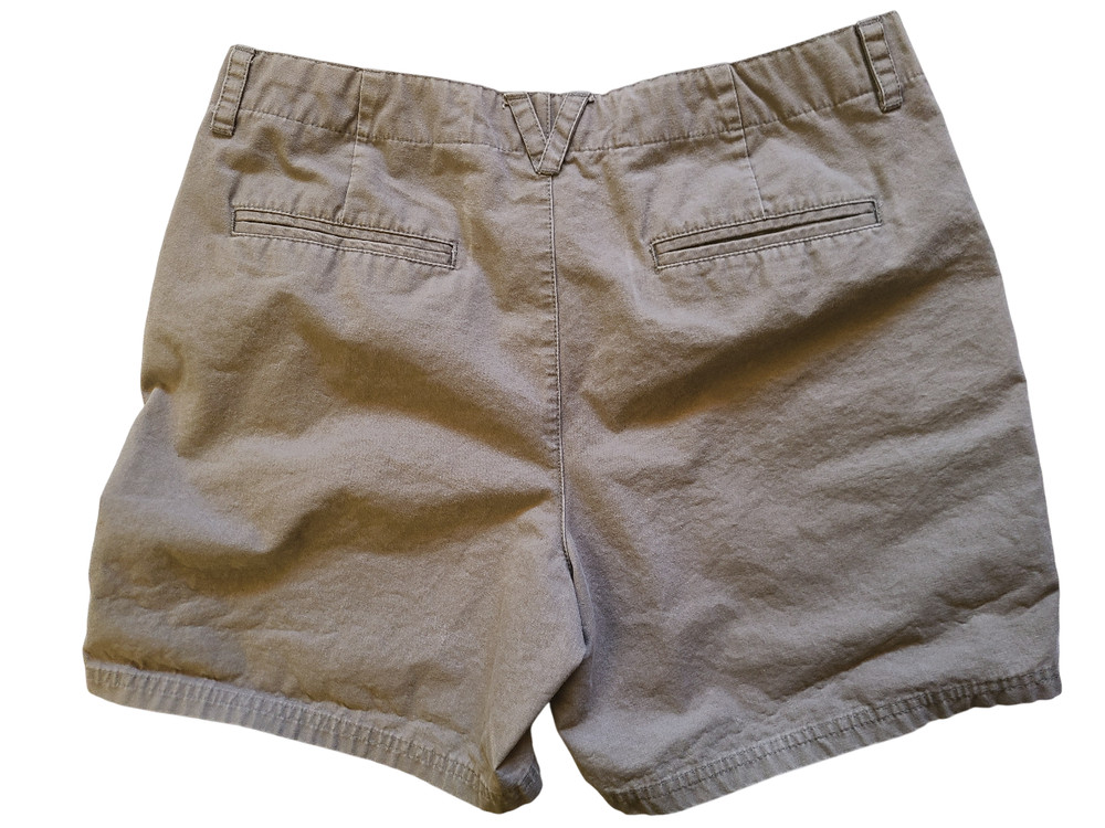Columbia Sportswear Women’s Size 10 Khaki Bermuda Walking Shorts Pockets