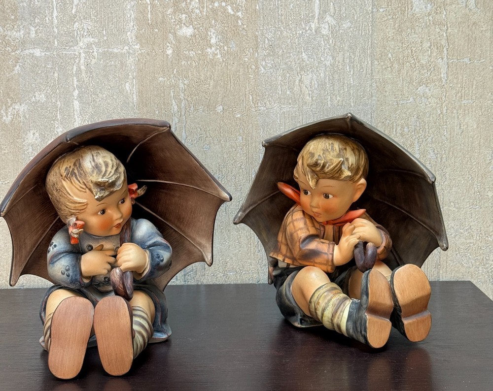 Hummel Goebel Umbrella Boy and Girl Figurine Pair 152A 152B W Germany