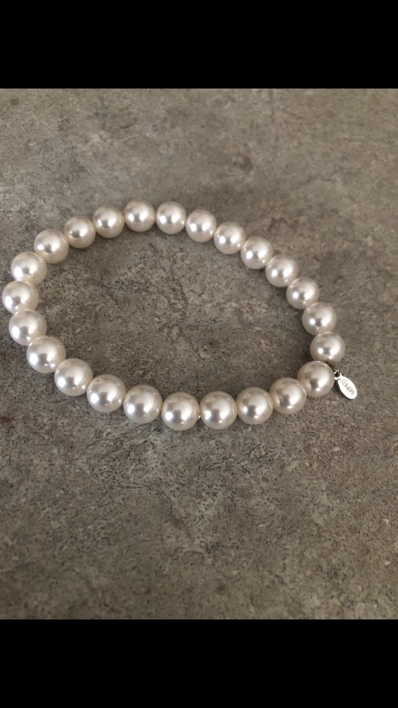 RMN Beaded Faux Pearl Bracelet EUC