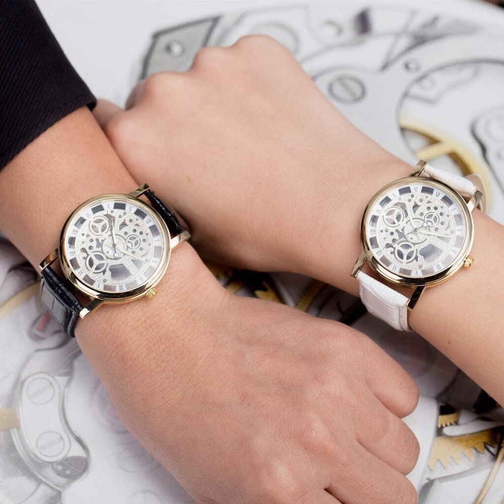 Hollow Energy-Saving Non-Mechanical Retro Couple Watch with Rome Belt Design