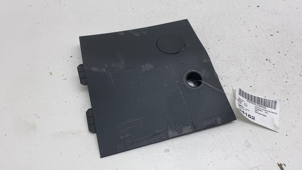 2022-2024 Rivian R1S Right Underbody Battery Splash Guard Shield Trim PT00048748