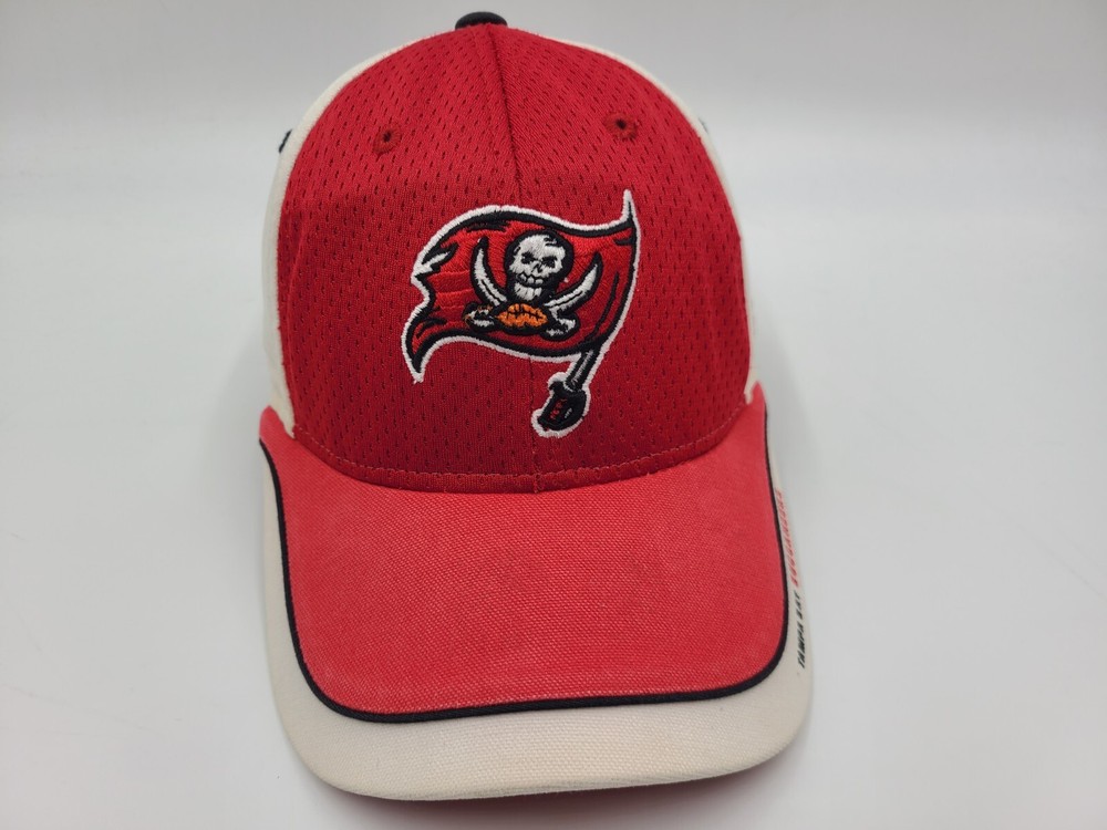 Tampa Bay Buccaneers Reebok Distressed Adjustable (Seems Small) Hat Cap NFL Red