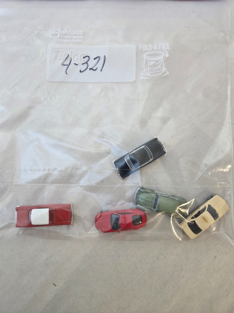 Grab Bag #4-321 HO Scale Cars