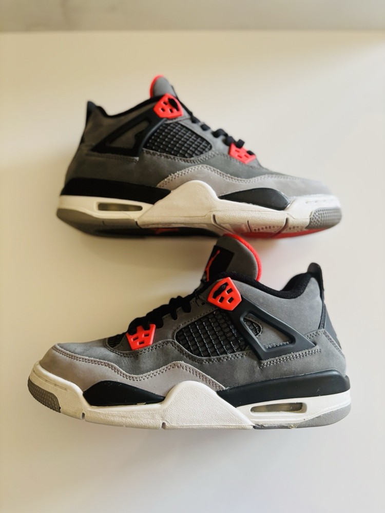 Nike Air Jordan 4 Retro Infrared Size 7