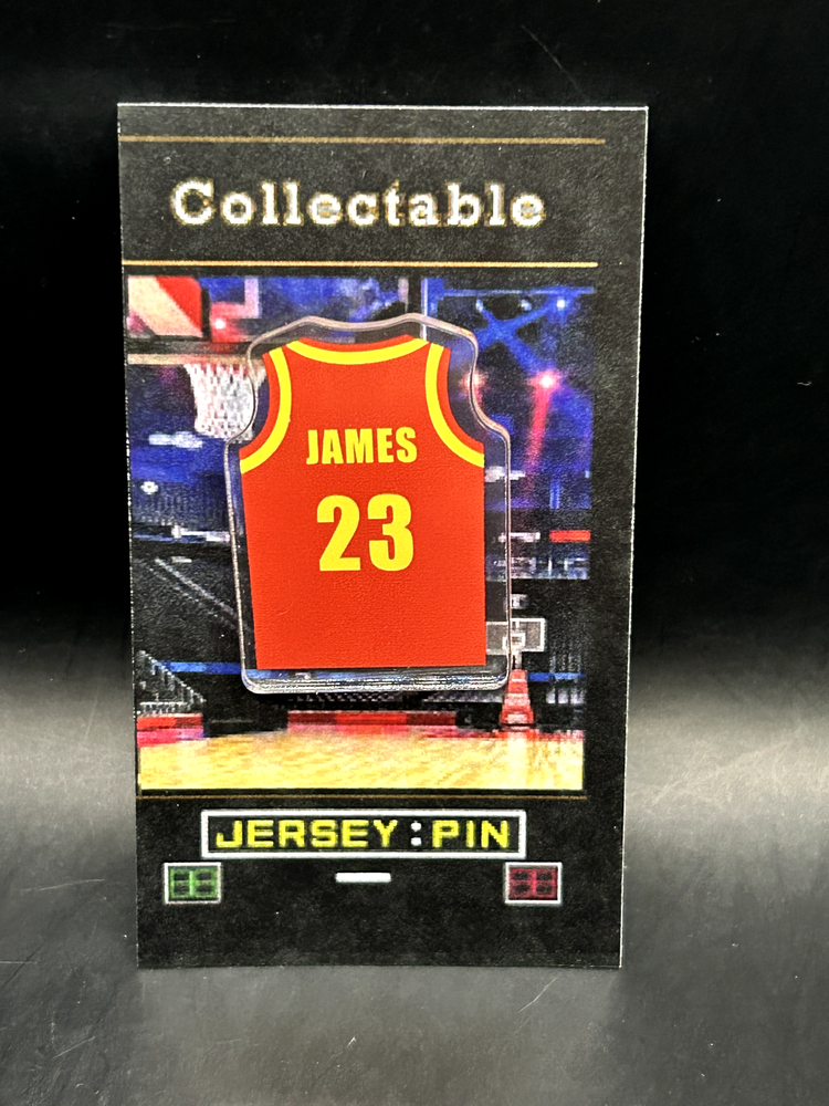 Clevelab Cavaliers LeBron James KING Jersey Lapel Pin Classic Collectible NBA Memorabilia
