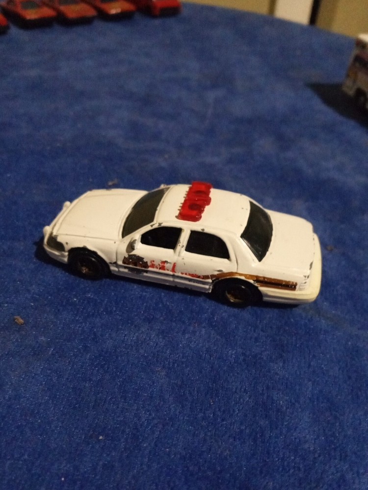 Vintage 2005 Matchbox Ford Crown Victoria State Police WHITE Rare MFD Original +