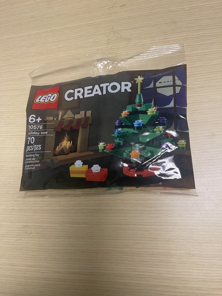 LEGO Holiday Tree (30576) Christmas Sealed NIB