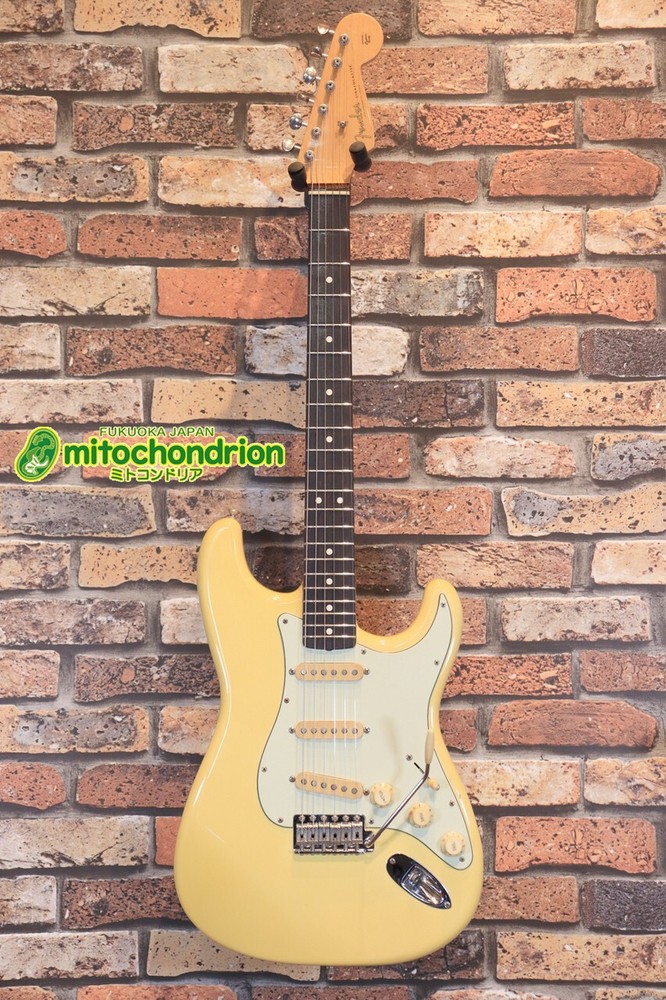Fender 1994 '62 Stratocaster Vintage White Electric Guitar