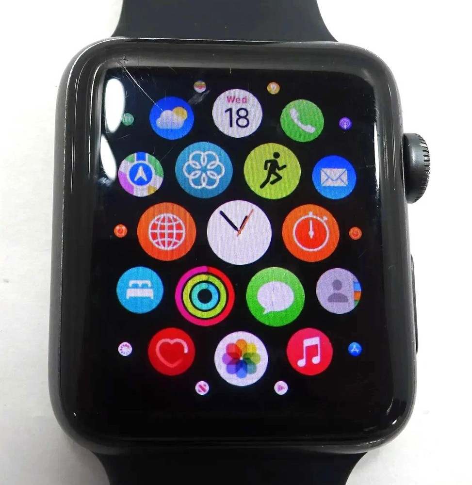 Apple Watch Series 3 GPS 42mm Aluminum Black A1859