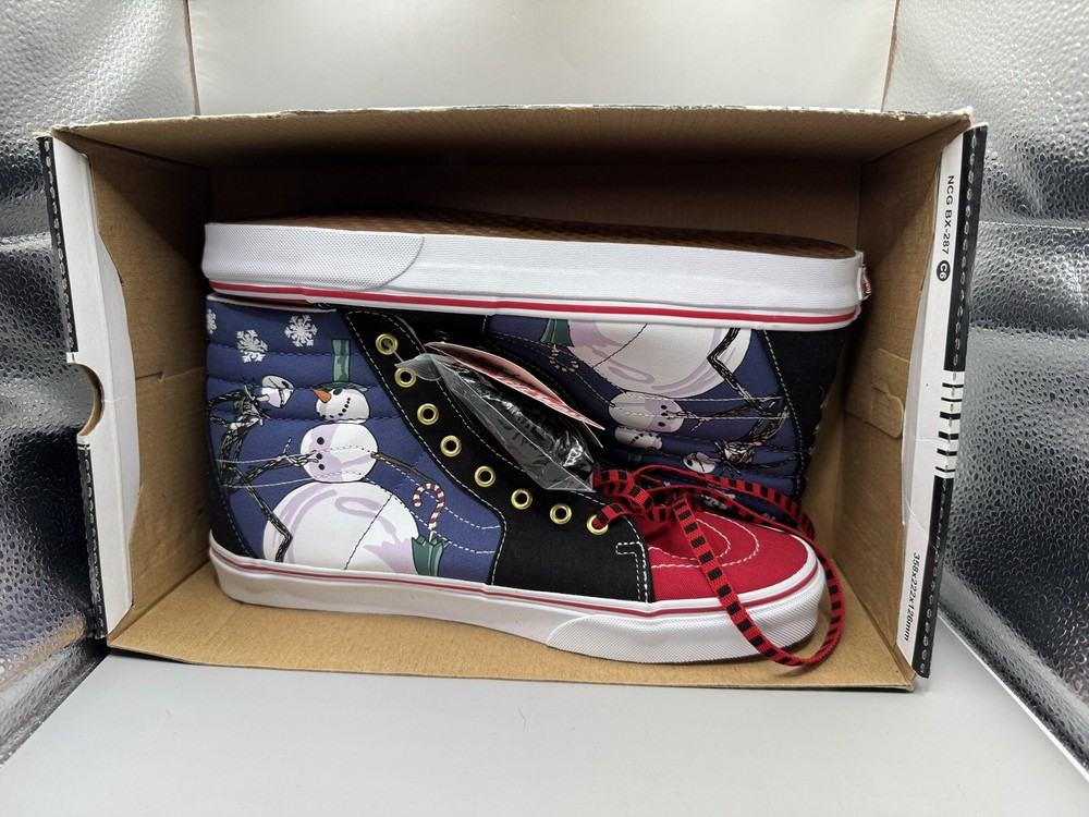 NEW Disney x Vans Nightmare Before Christmas Sk8 Hi Christmastown Men's 12 RARE