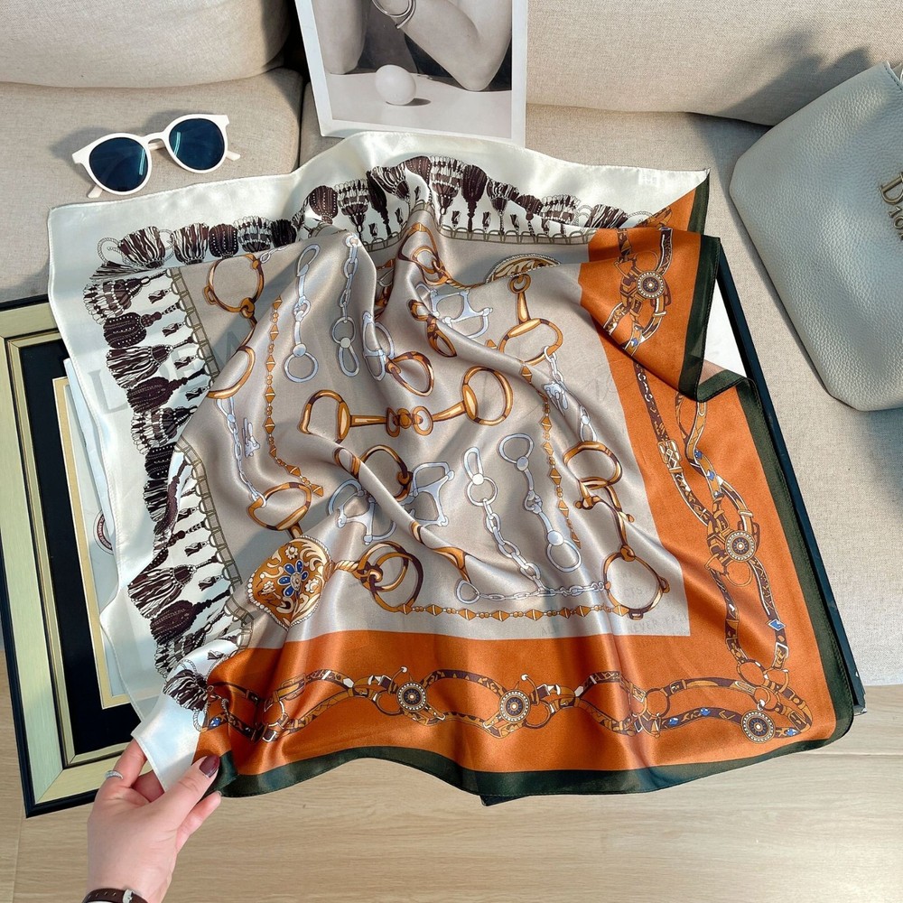 100% Silk 26