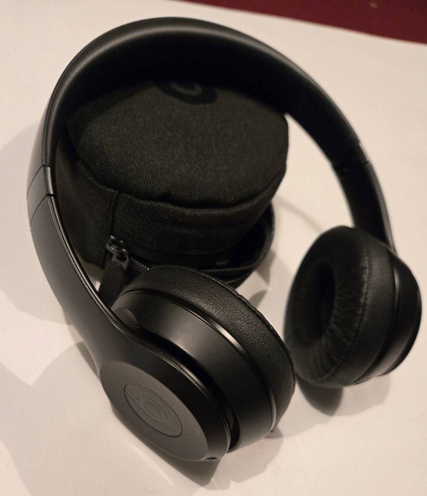 Beats by Dr. Dre Beats Solo3 Wireless On-Ear Headphones - Matte Black For Parts