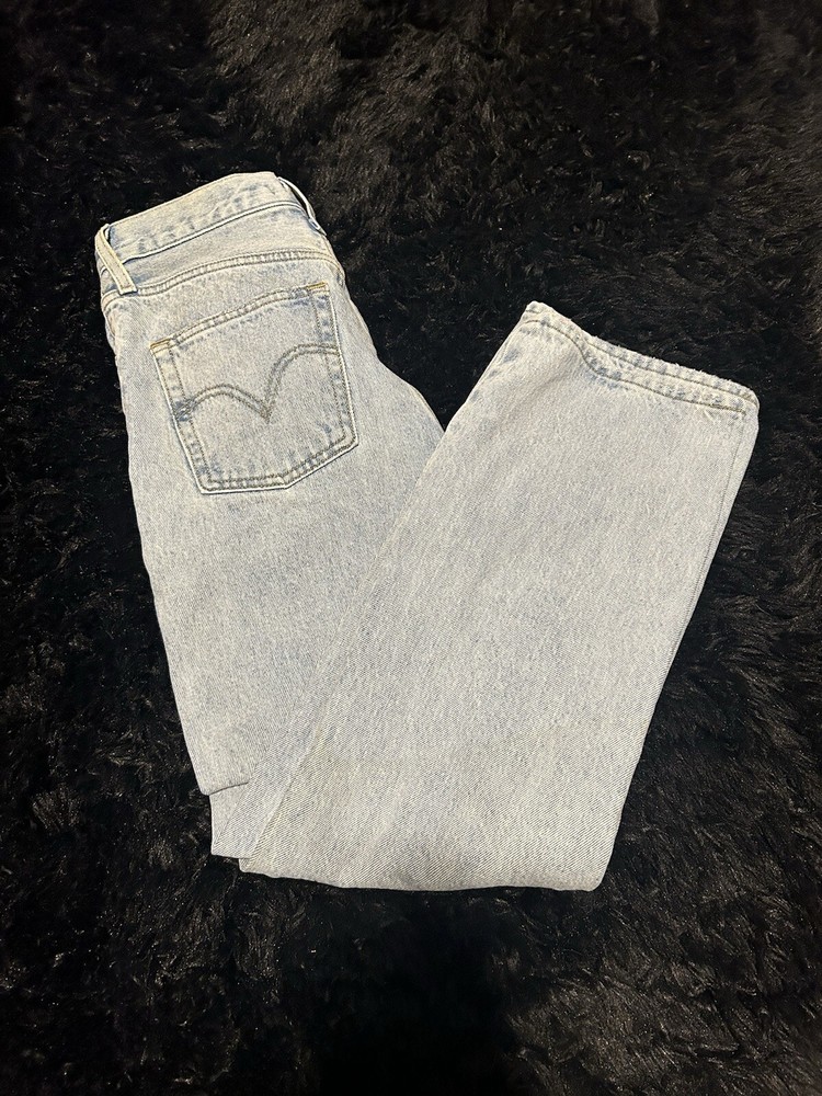 Levi's Ribcage Straight Ankle Light Wash Button Fly Jeans Women’s Size 25