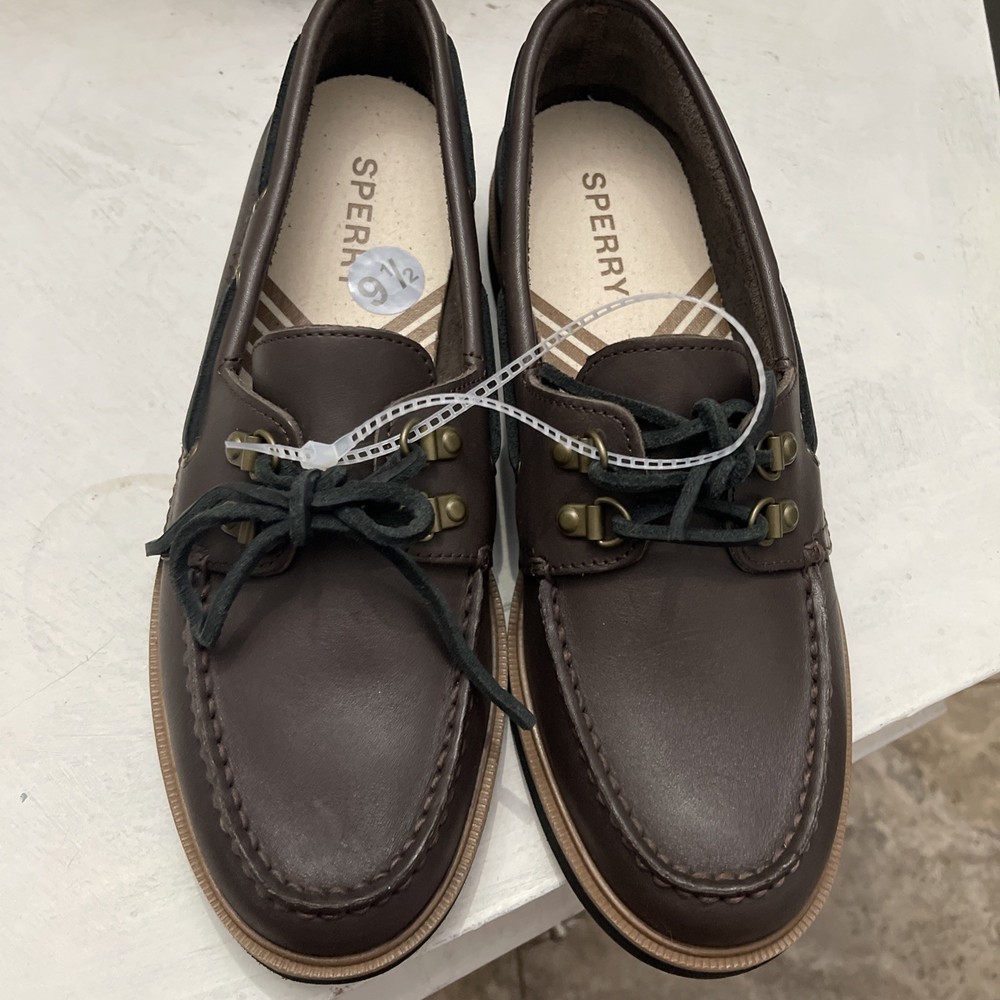 NWOB Sperry Mens Authentic Original 2-Eye Double Sole Mountain Boat Shoes Sz 9.5