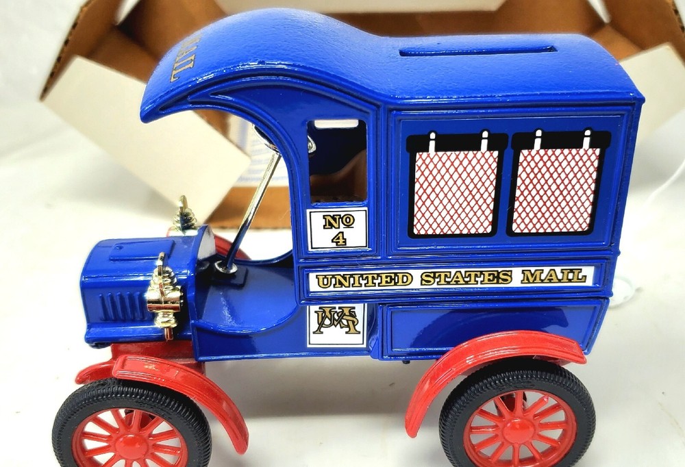 Ertl U.S. Mail Truck Bank 1905 Ford's First Delivery Vehicle 1:25 Scale Vintage