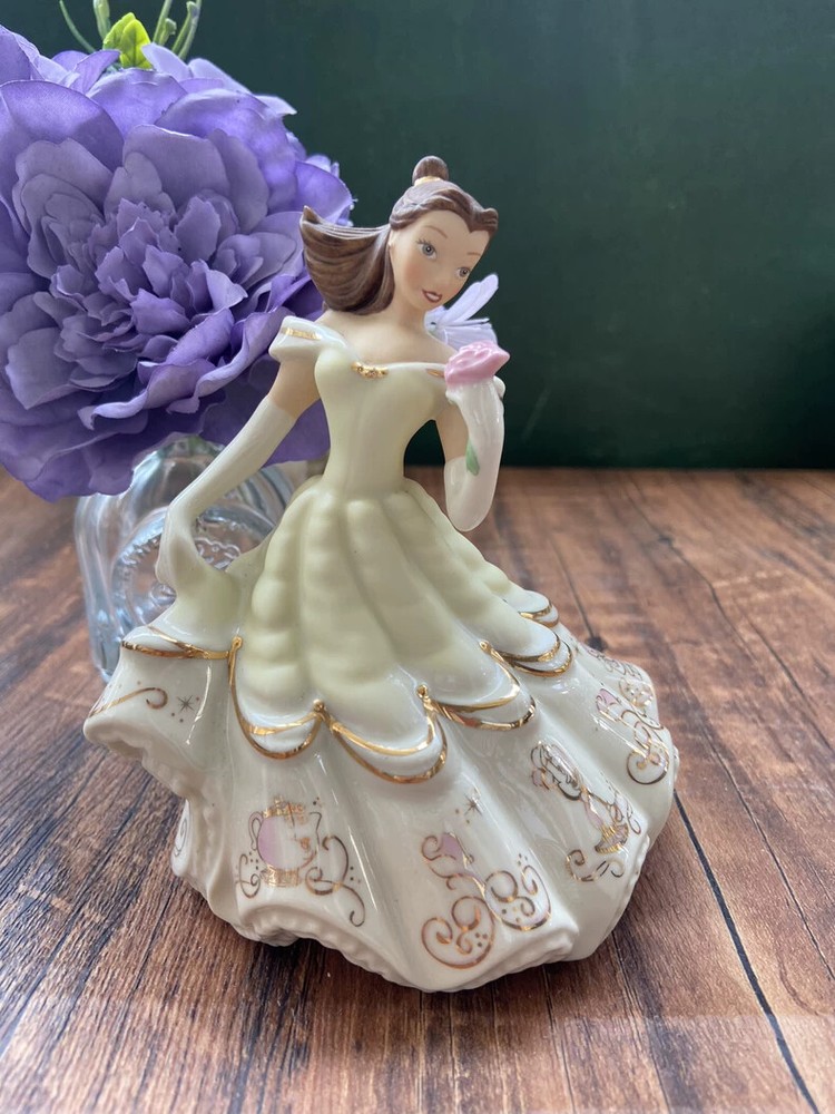 Lenox Disney  Belle’s Magical Moments Figurine Beauty & Beast Sculpture Statue