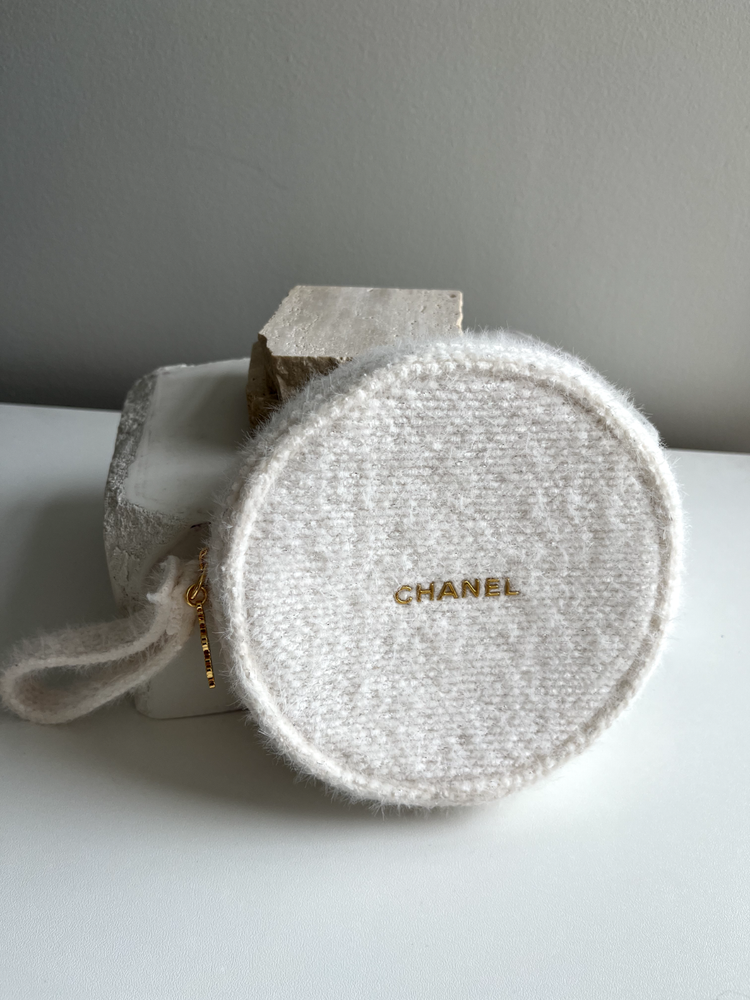Chanel Beaute 2024 Holiday White Furry Round Cosmetic Pouch