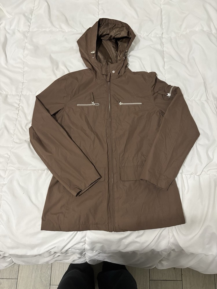 Brown yellow G.H Bass lightweight windbreaker jacket