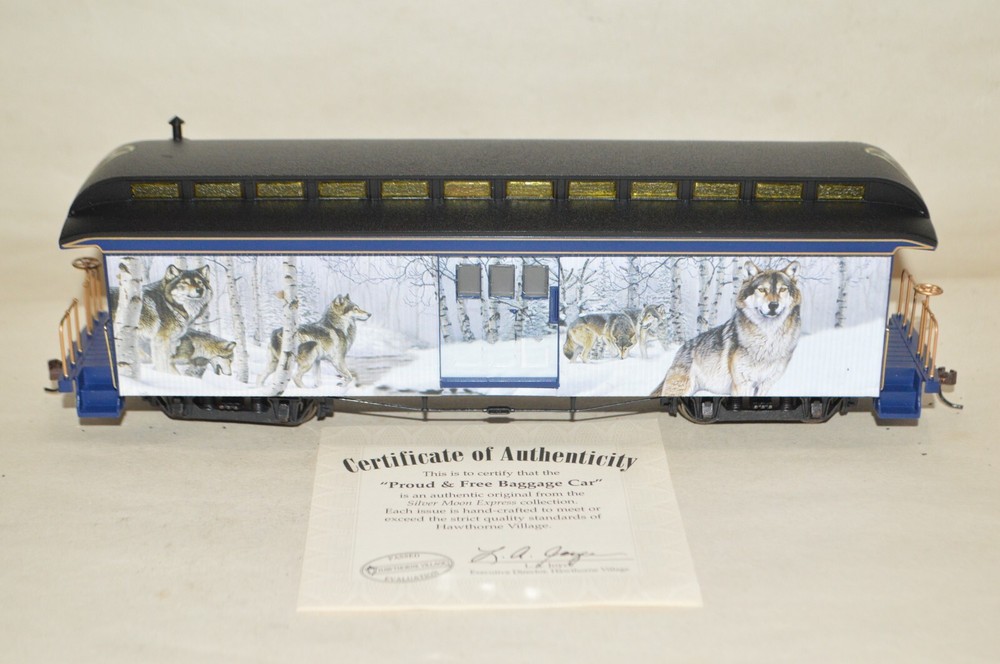 On30 Hawthorne Village Wolf Moonlight Express PROUD & FREE baggage car train