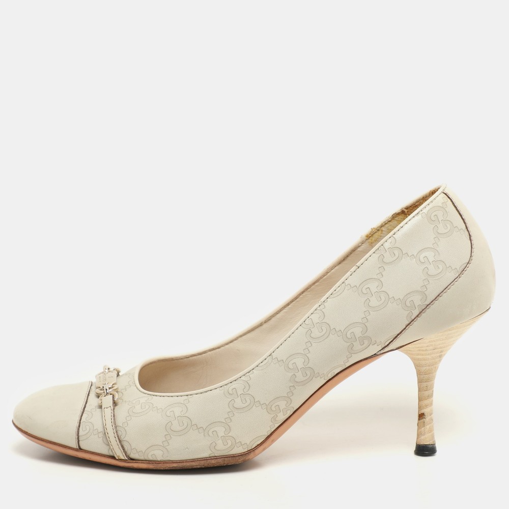 Gucci Off White Guccissima Leather Embellished Pumps Size 39.5 EU