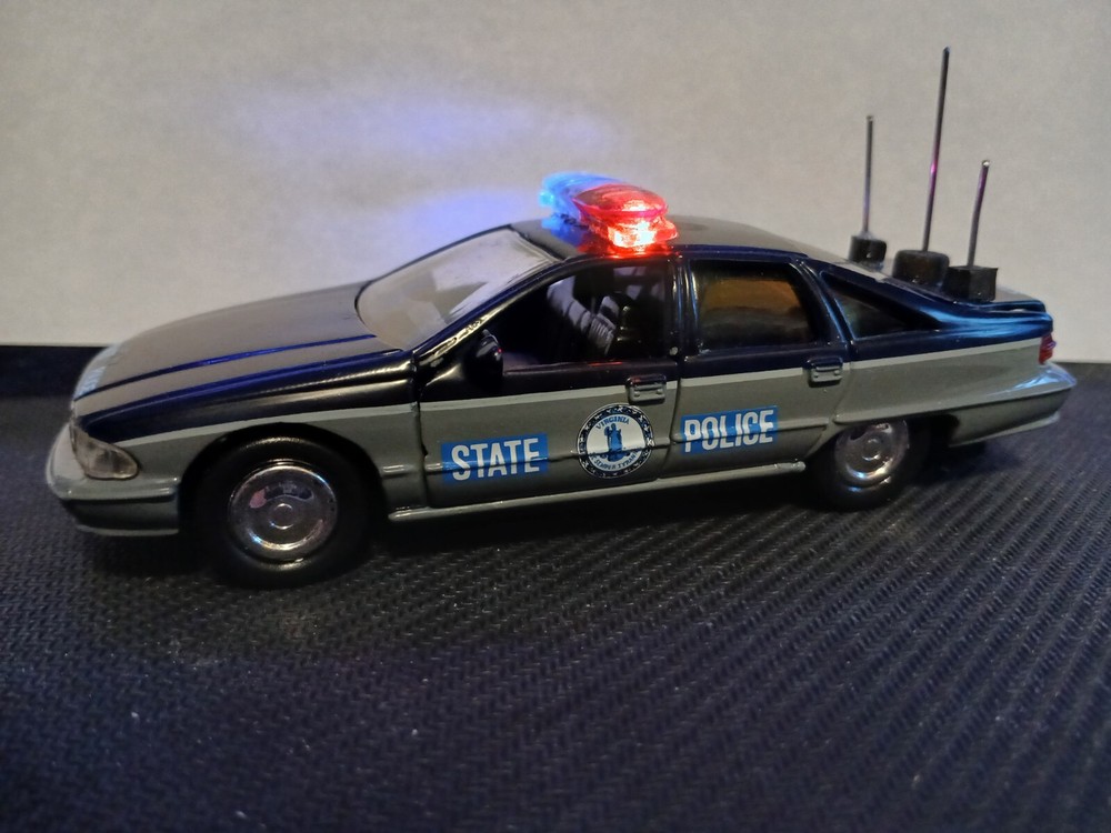 Virginia State Police Trooper Car Chevrolet Caprice Model 1/43 Rare Lighted Rare