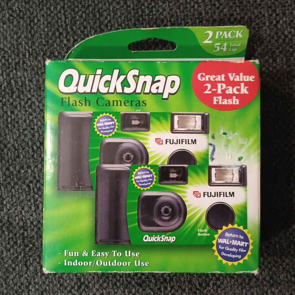 Fujifilm QuickSnap Disposable 35mm Film Camera 2 Pack expire 2005