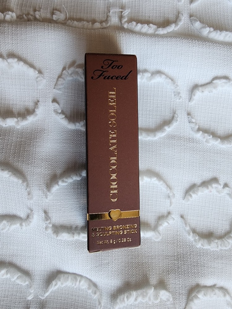 TOO FACED Chocolate Soleil Bronzing Sculpting Stick in Chocolate Mousse