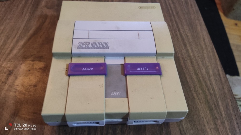 Super Nintendo SNES Game System For Parts, No Power Might Need Work To Run